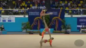 Gimnastică, evident acrobatică
